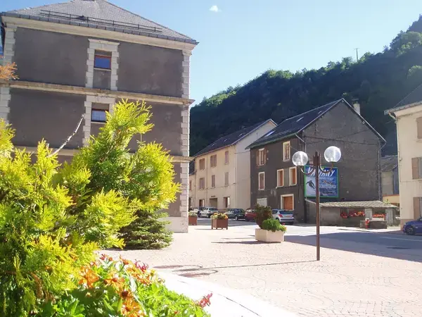 Prix Isolation Extérieure Prix isolation extérieure Livet-et-Gavet